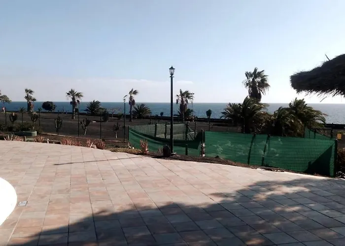 Appartement Tuscan Mit Meerblick Und Sonnenterrasse Costa Teguise